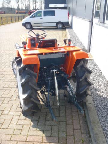 Kubota B1600 4wd - Afbeelding 9