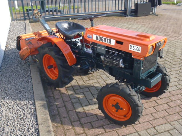 Kubota B6000 4wd - Afbeelding 3