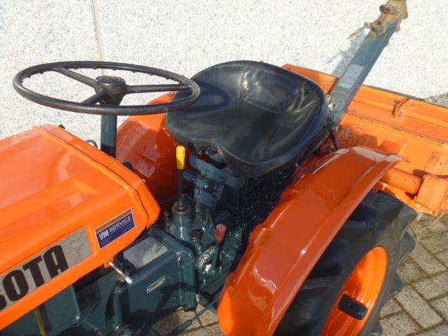 Kubota B6000 4wd - Afbeelding 8