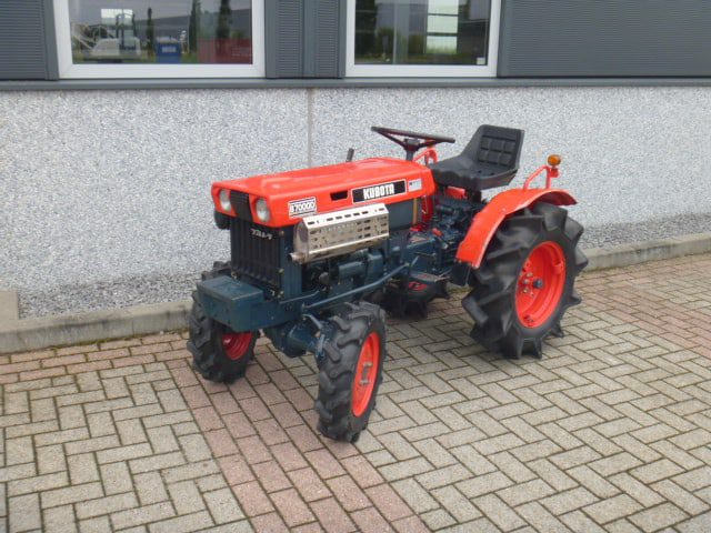 Kubota B7000 4wd