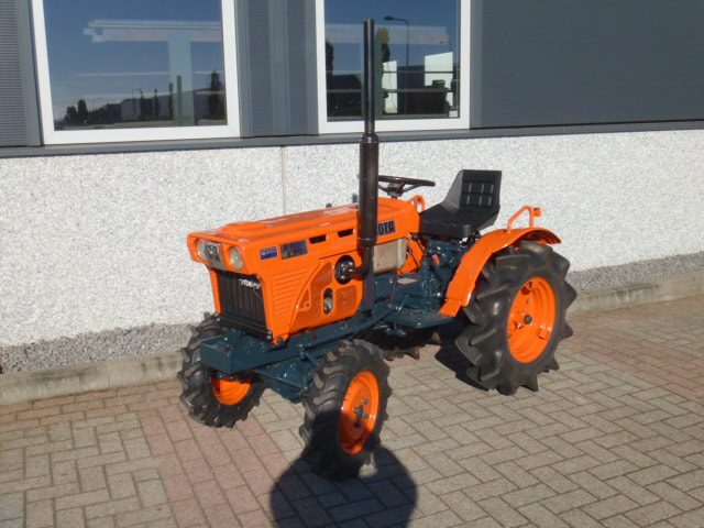 Kubota B7001 4wd