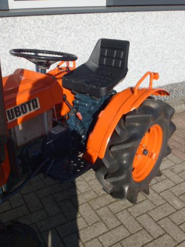 Kubota B7001 4wd - Afbeelding 8