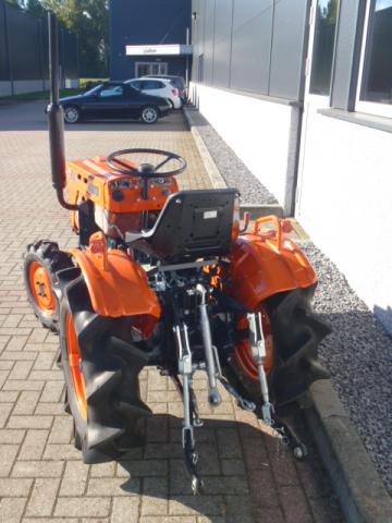 Kubota B7001 4wd - Afbeelding 10