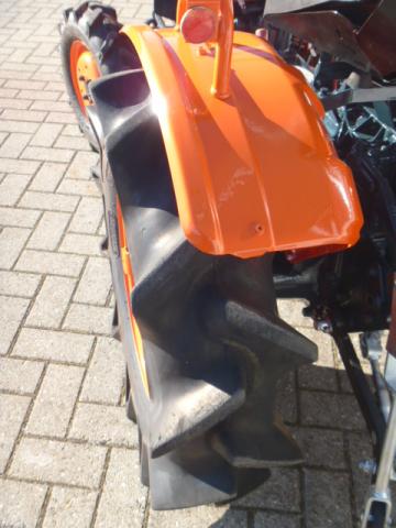 Kubota B7001 4wd - Afbeelding 13