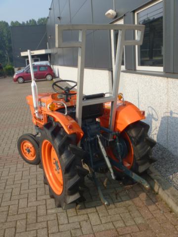 Kubota L1501 2wd - Afbeelding 13
