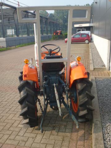 Kubota L1501 2wd - Afbeelding 14