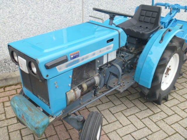 Mitsubishi D1300 2wd - Afbeelding 4