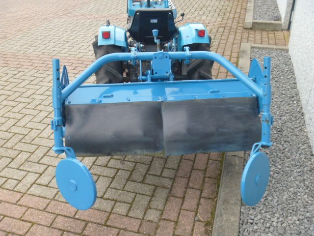 Mitsubishi D1300 2wd - Afbeelding 9