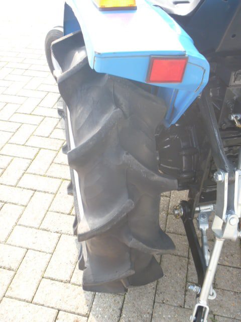 Mitsubishi MT1601 2wd - Afbeelding 13