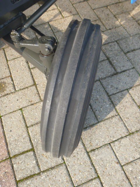 Mitsubishi MT1601 2wd - Afbeelding 14