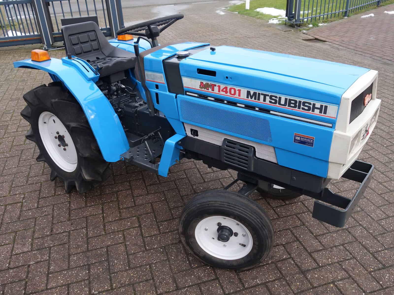 Mitsubishi MT1401 2wd - Afbeelding 2