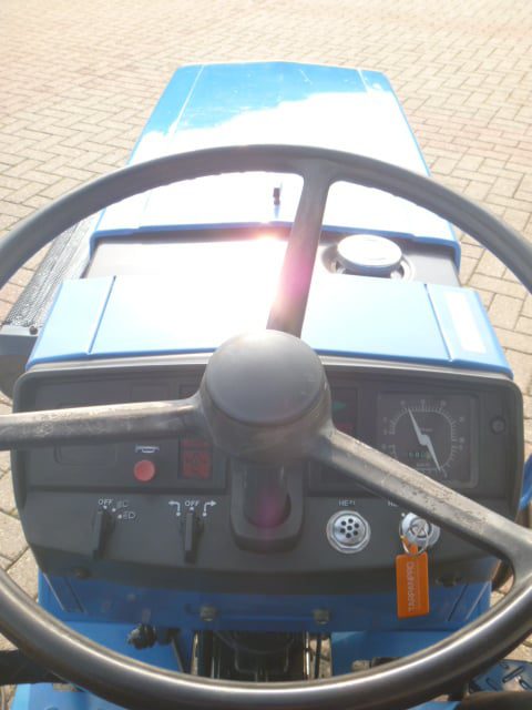 Mitsubishi MT1601 2wd - Afbeelding 9