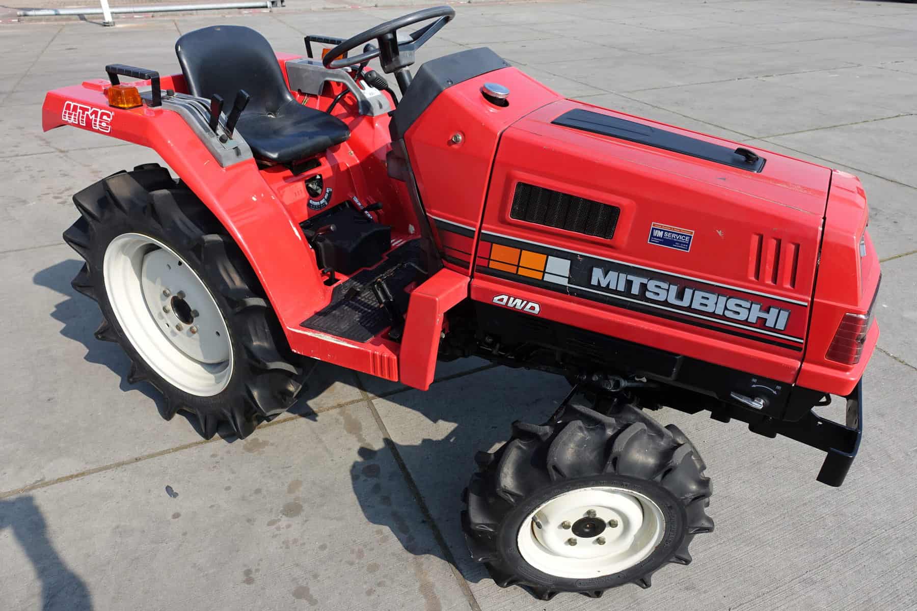 Mitsubishi MT16 4wd - Afbeelding 2