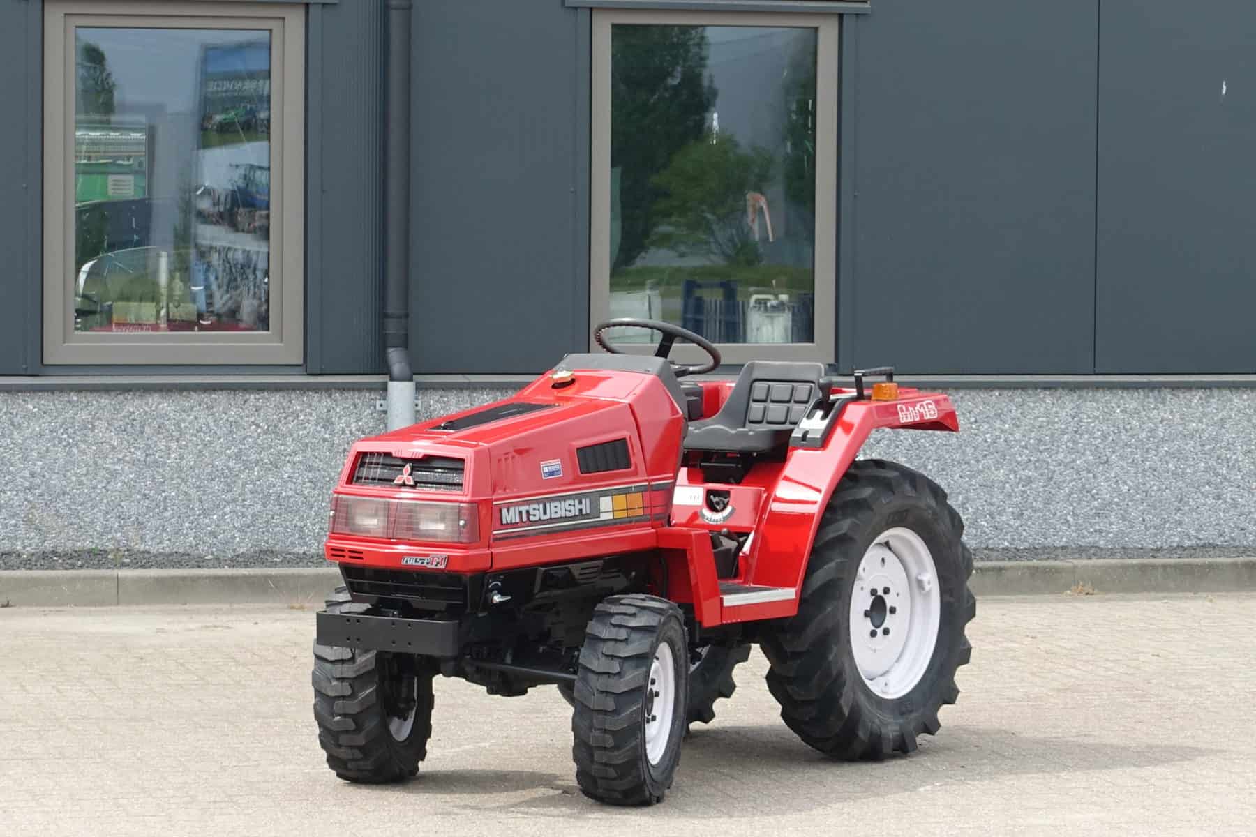 Mitsubishi MT16 4wd
