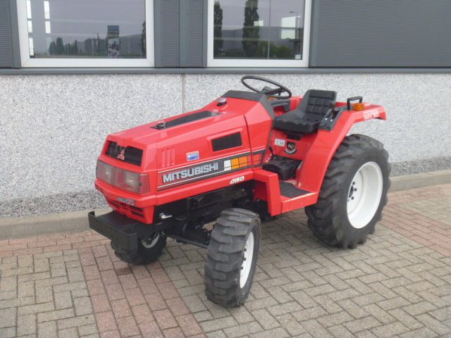 Mitsubishi MT16 4wd