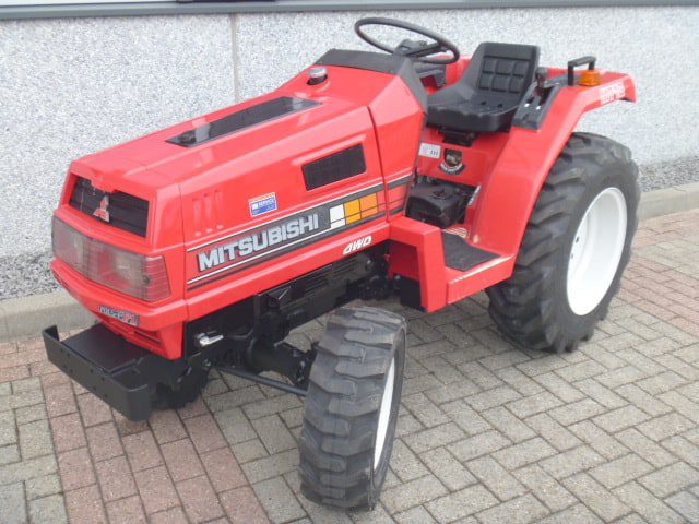 Mitsubishi MT16 4wd - Afbeelding 3