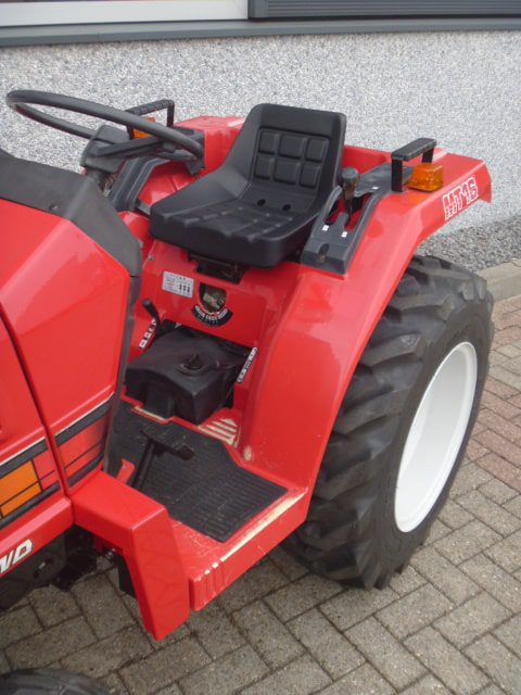 Mitsubishi MT16 4wd - Afbeelding 8