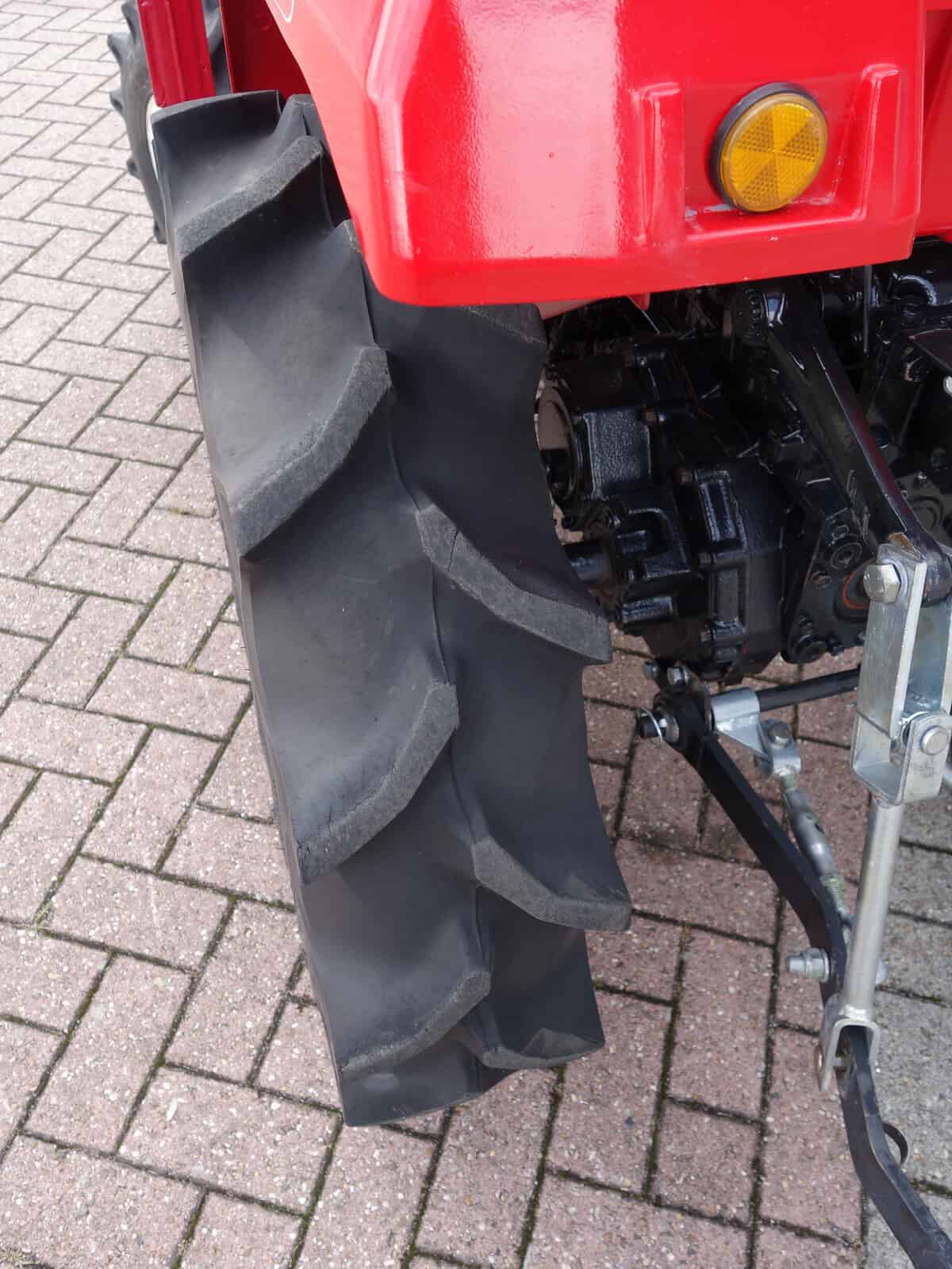 Mitsubishi MT16 4wd - Afbeelding 18