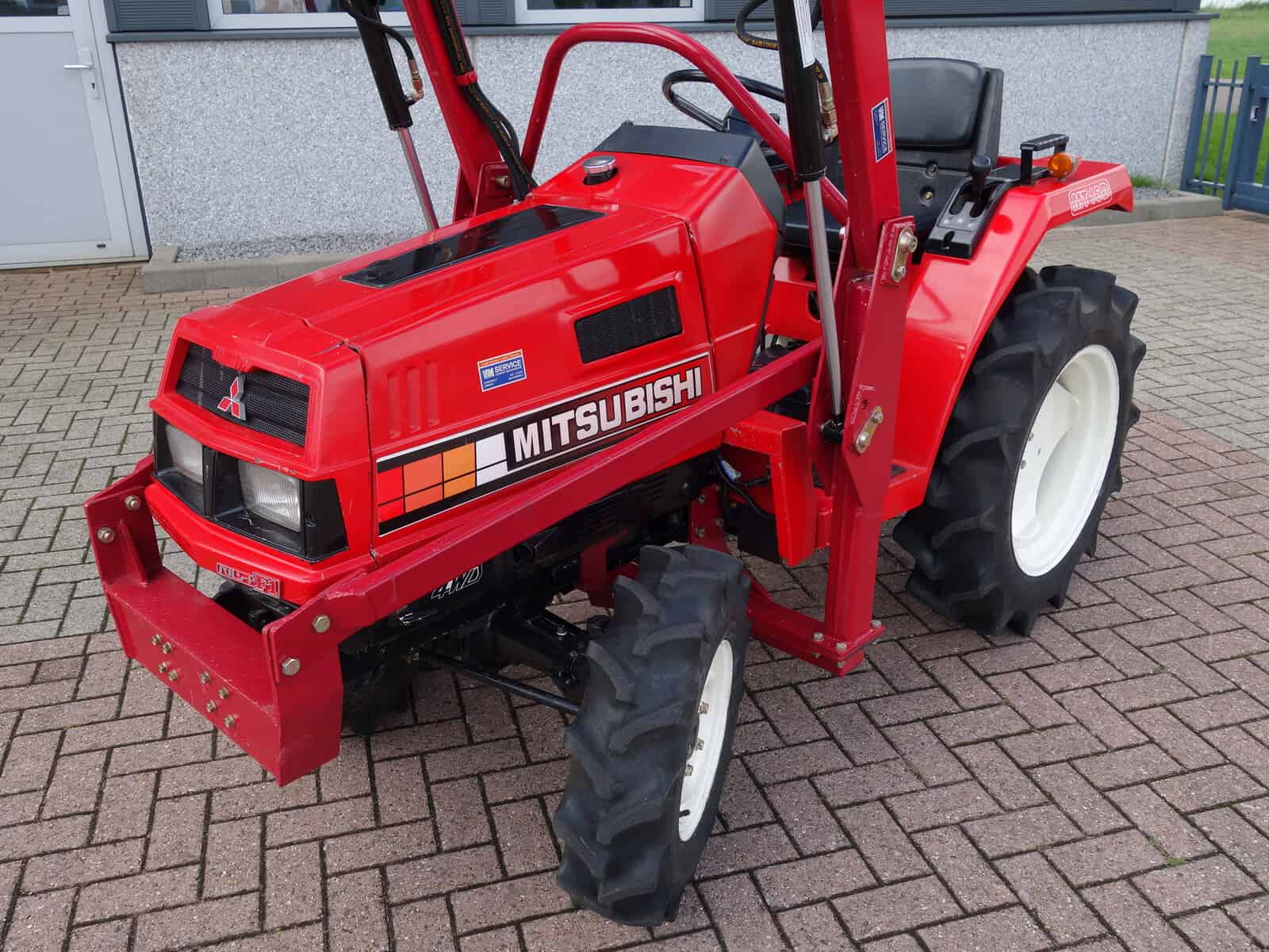 Mitsubishi MT16 4wd - Afbeelding 4
