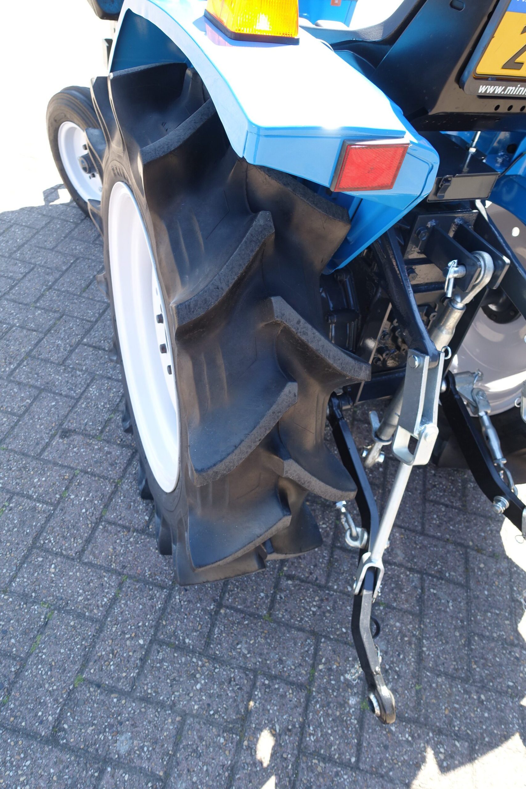 Mitsubishi MT1401 2wd - Afbeelding 17