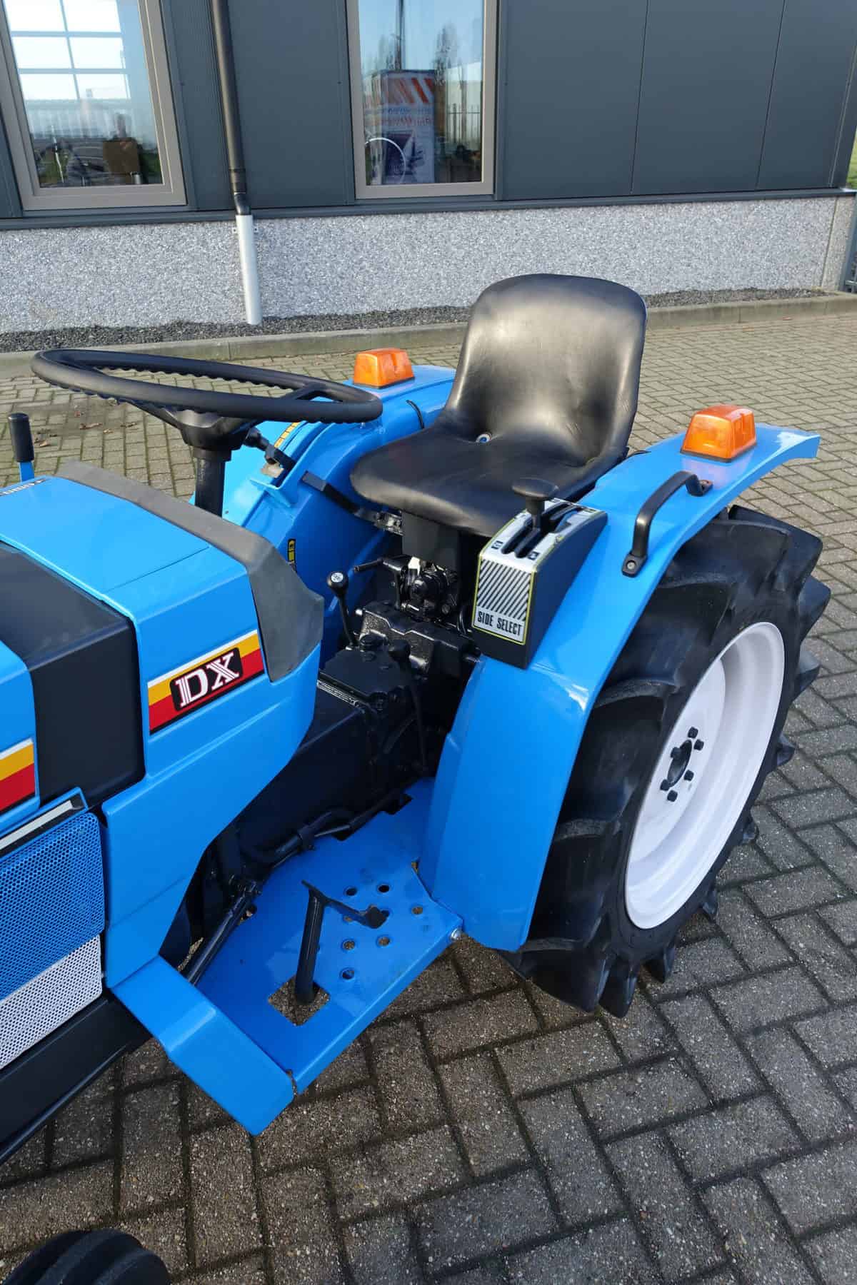 Mitsubishi MT1601 2wd - Afbeelding 8