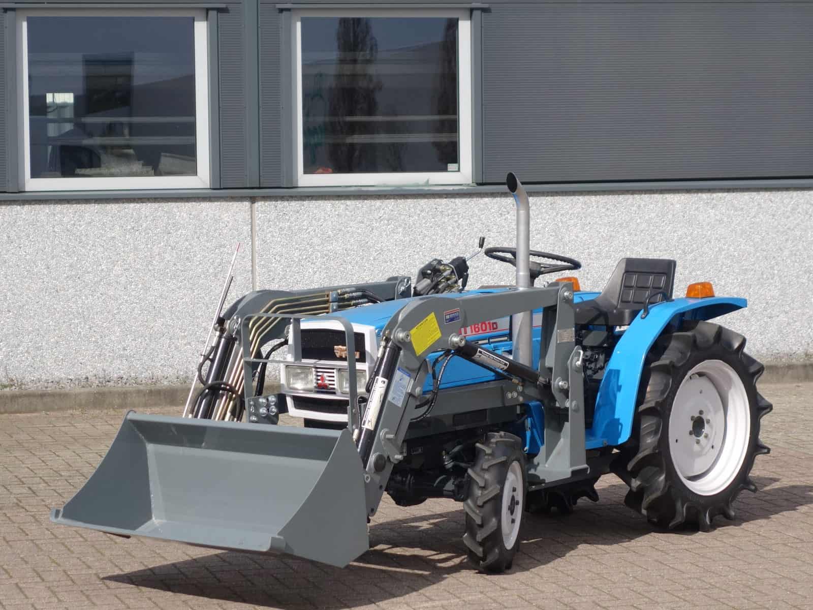 Mitsubishi MT1601 4wd