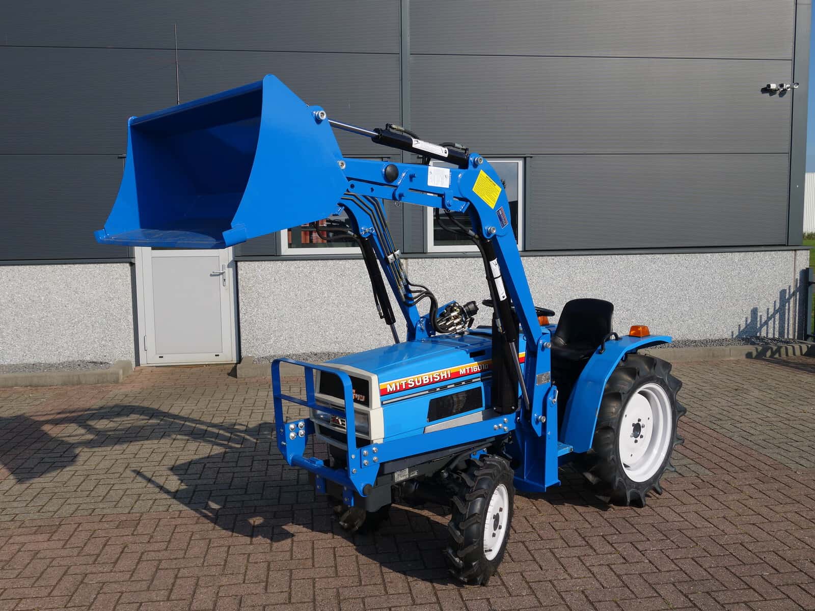 Mitsubishi MT1601 4wd - Afbeelding 3