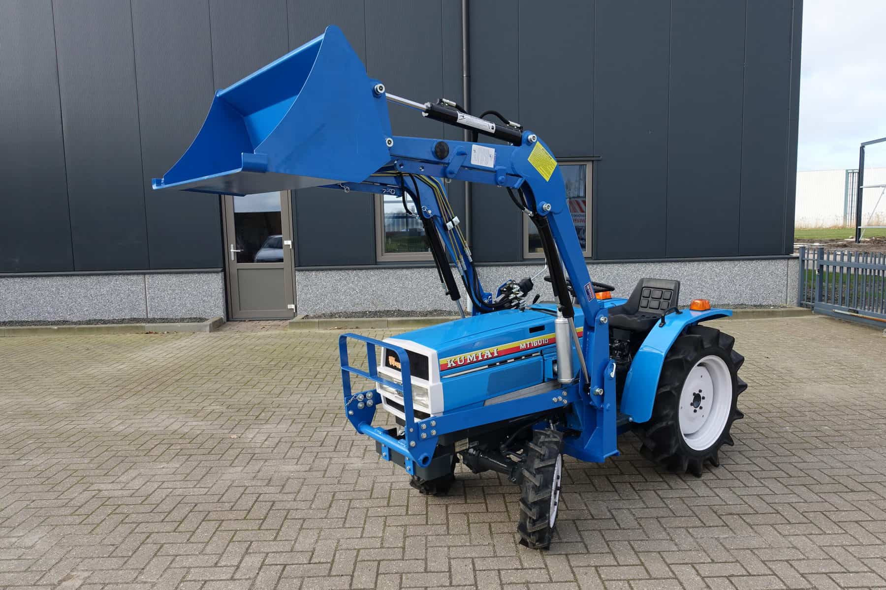 Mitsubishi MT1601 4wd - Afbeelding 3