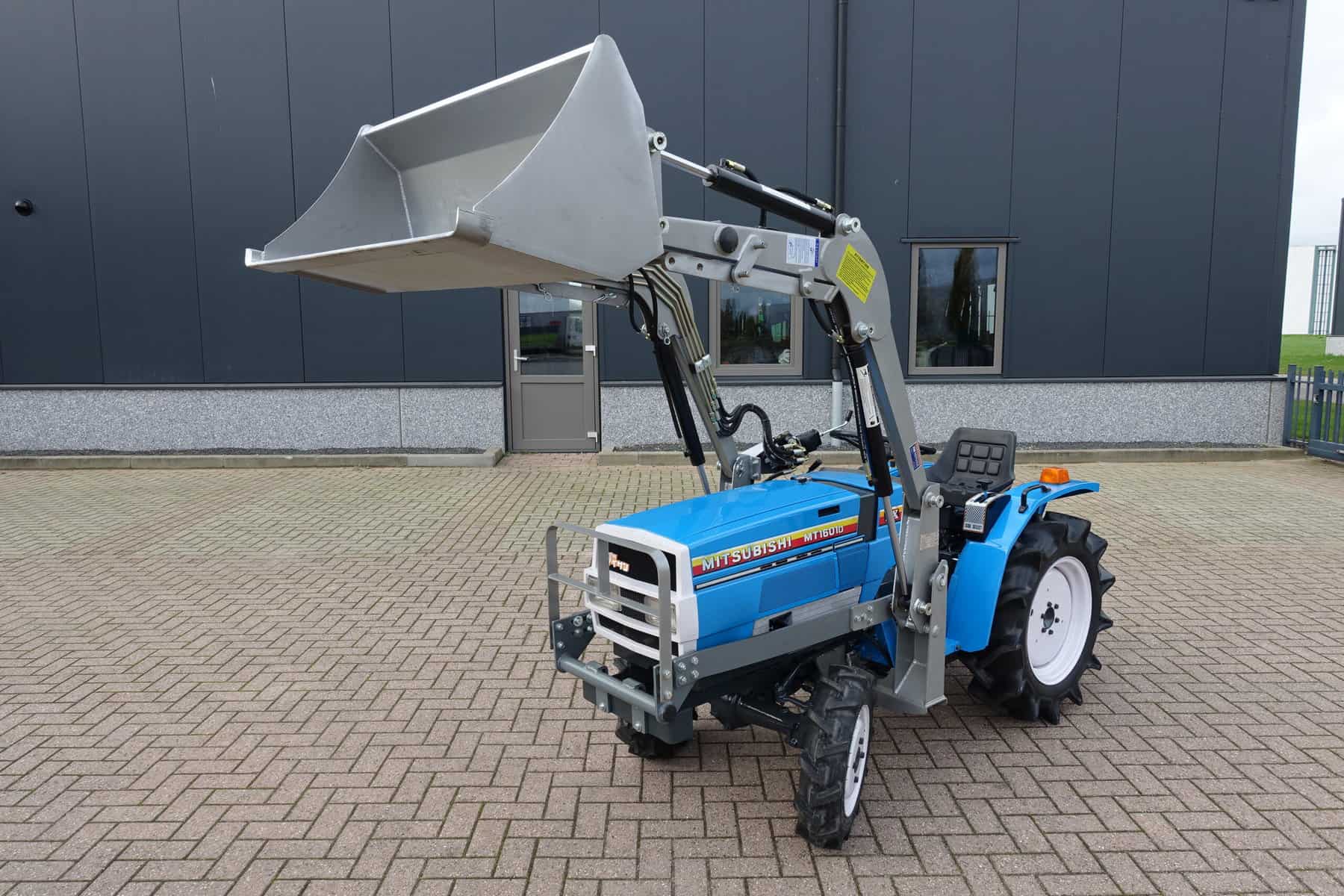 Mitsubishi MT1601 4wd - Afbeelding 3