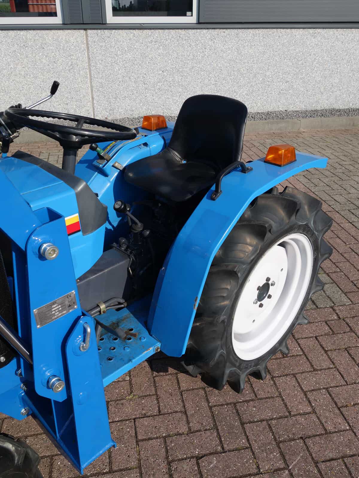 Mitsubishi MT1601 4wd - Afbeelding 7