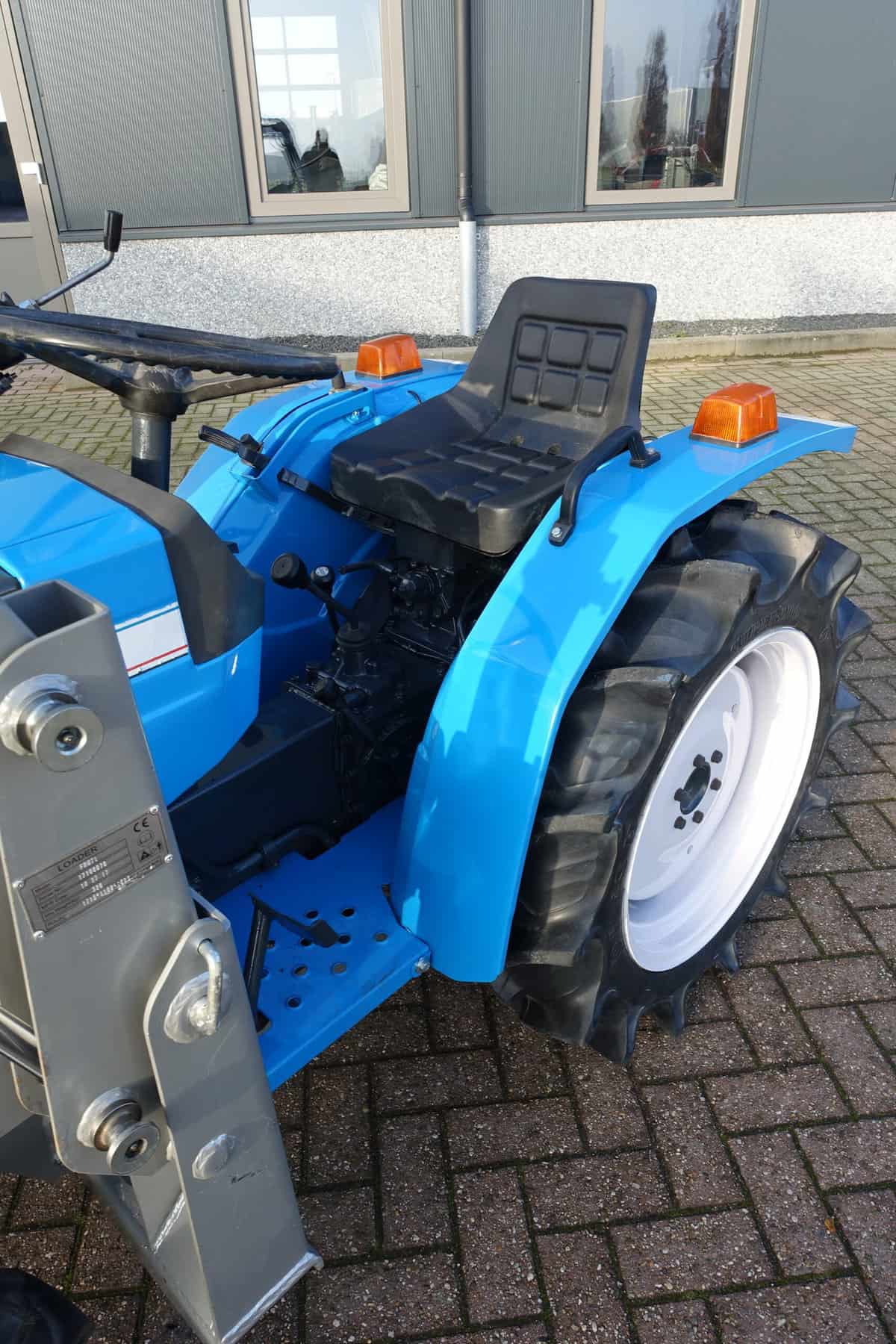 Mitsubishi MT1601 4wd - Afbeelding 8