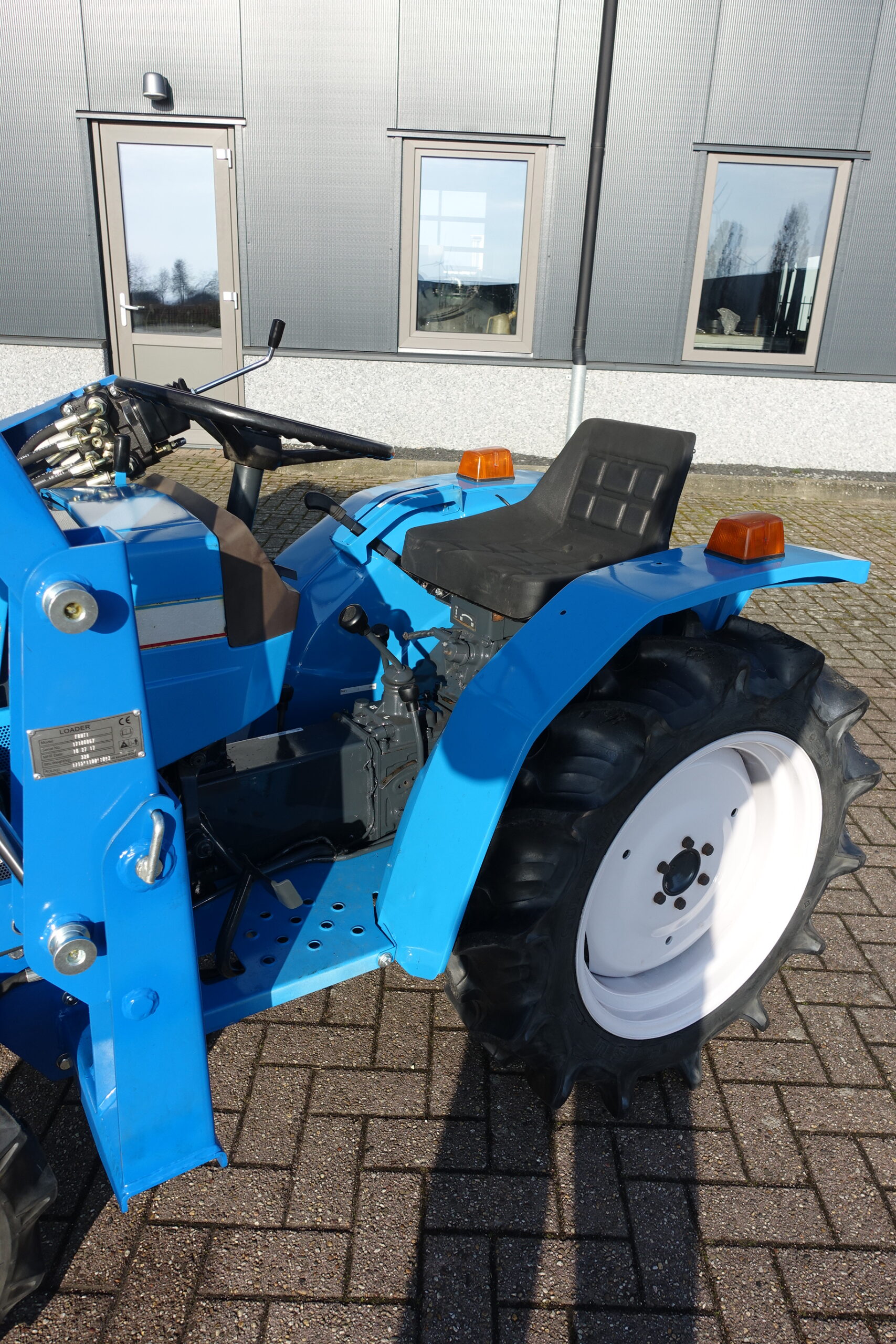 Mitsubishi MT1601 4wd - Afbeelding 9