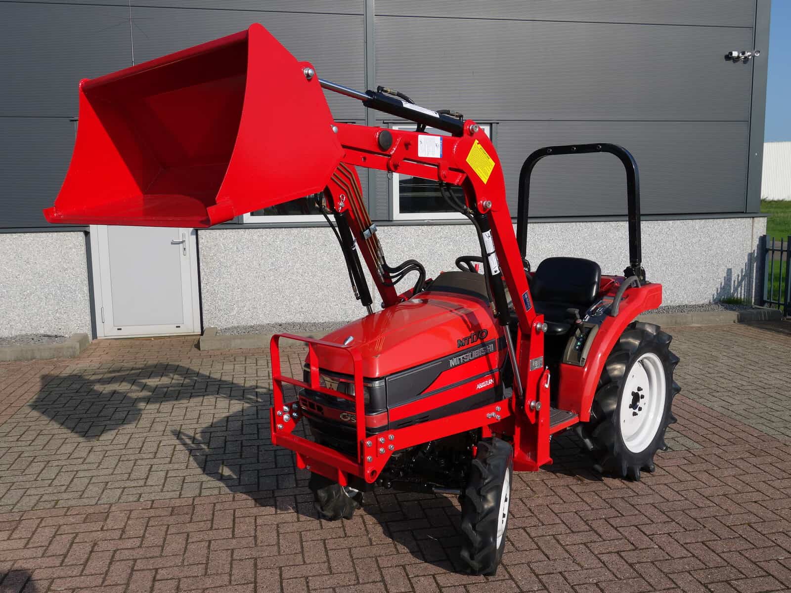 Mitsubishi MT170 4wd - Afbeelding 3