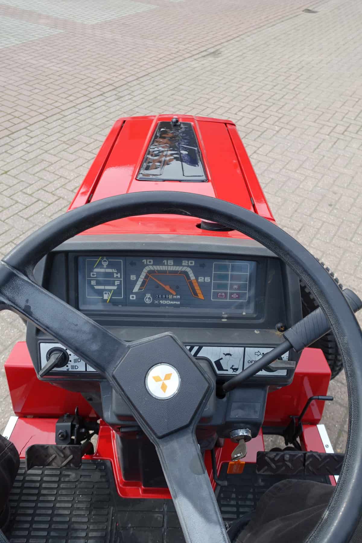 Mitsubishi MT18 4wd - Afbeelding 10