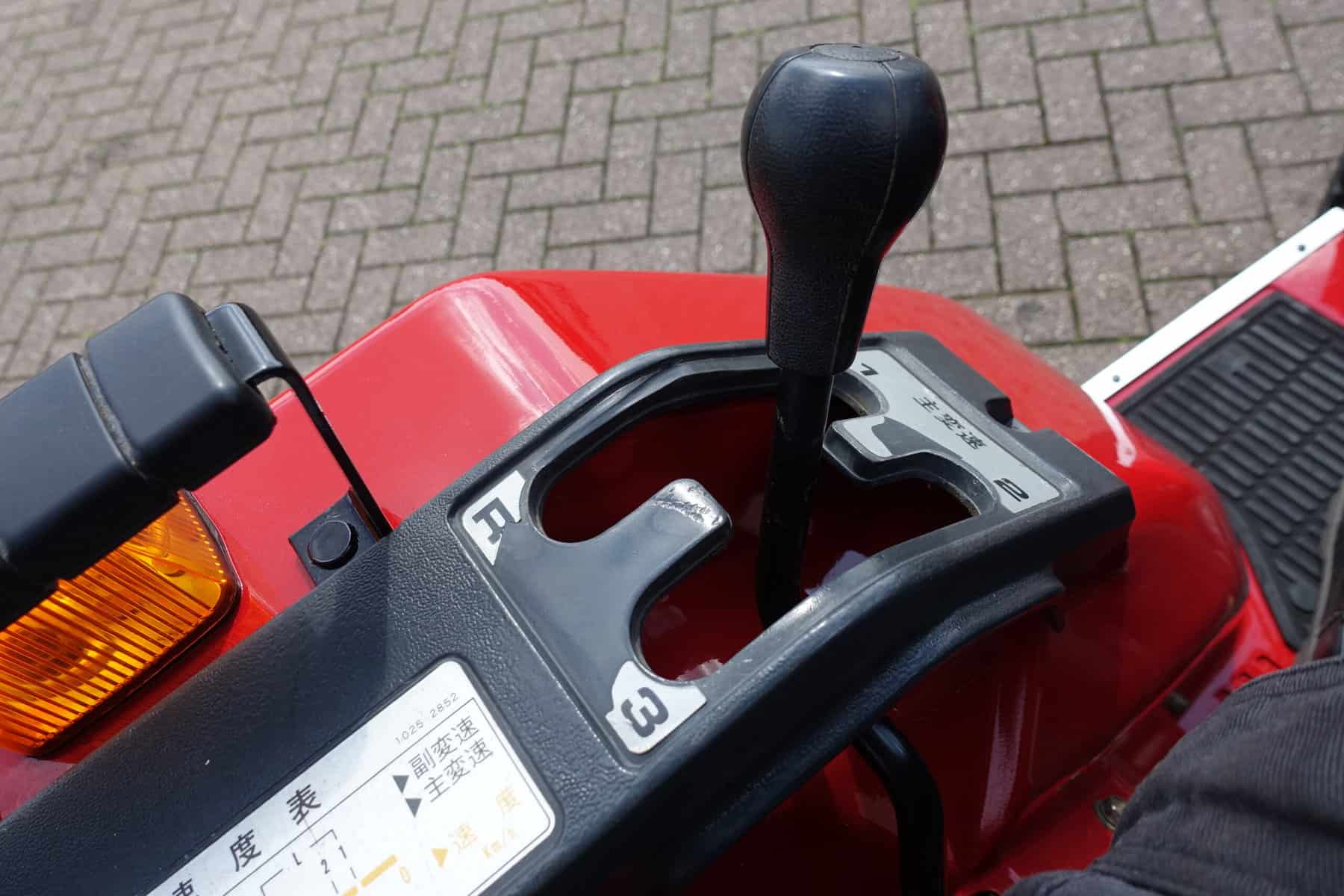 Mitsubishi MT18 4wd - Afbeelding 12