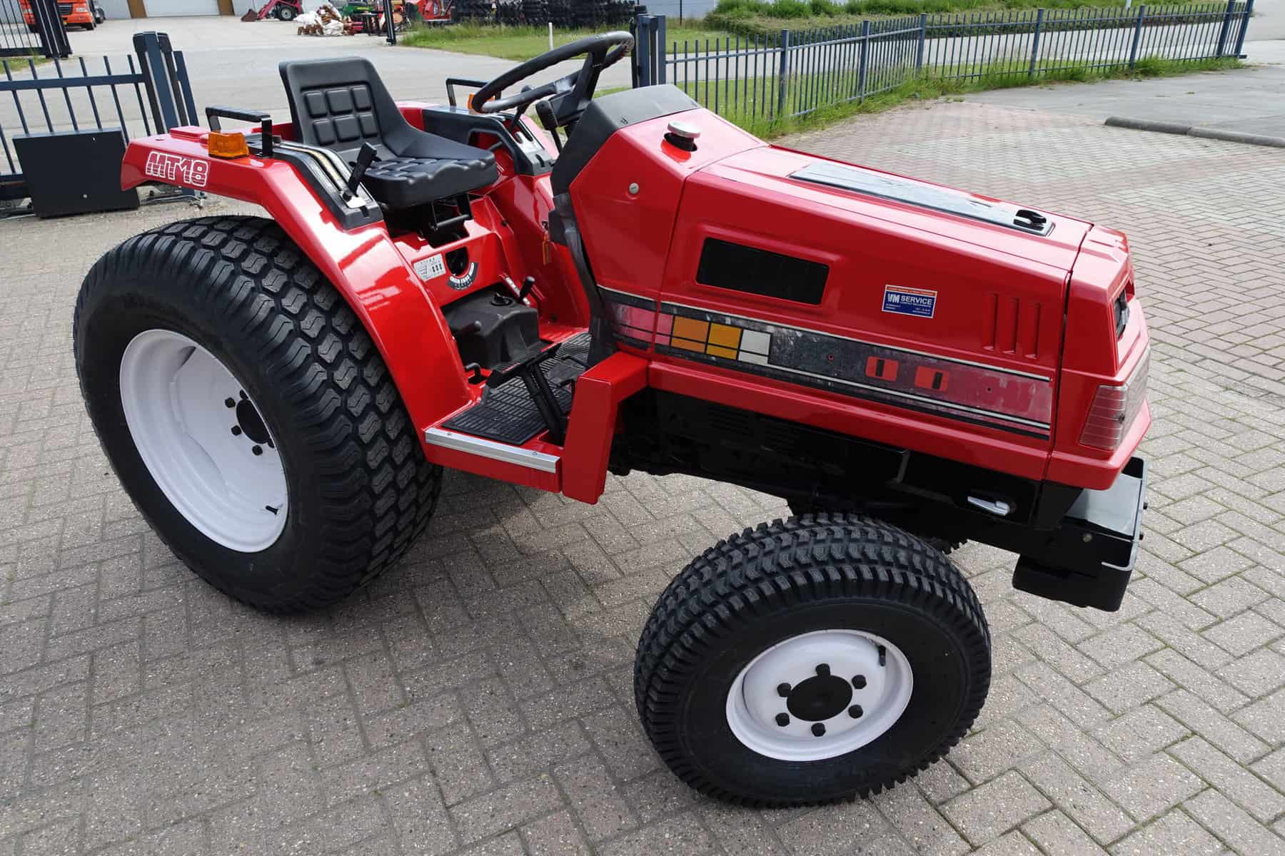 Mitsubishi MT18 4wd - Afbeelding 2