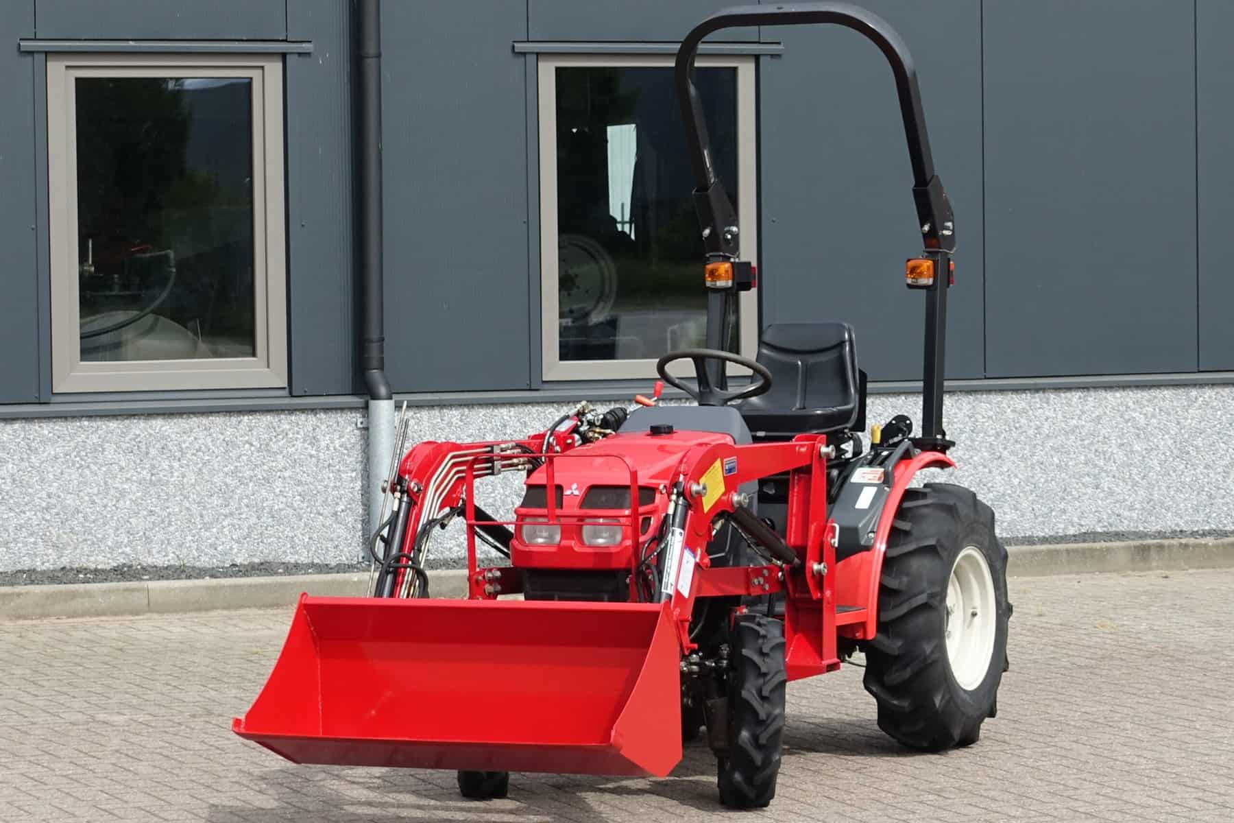 Mitsubishi MT1800 4wd HST