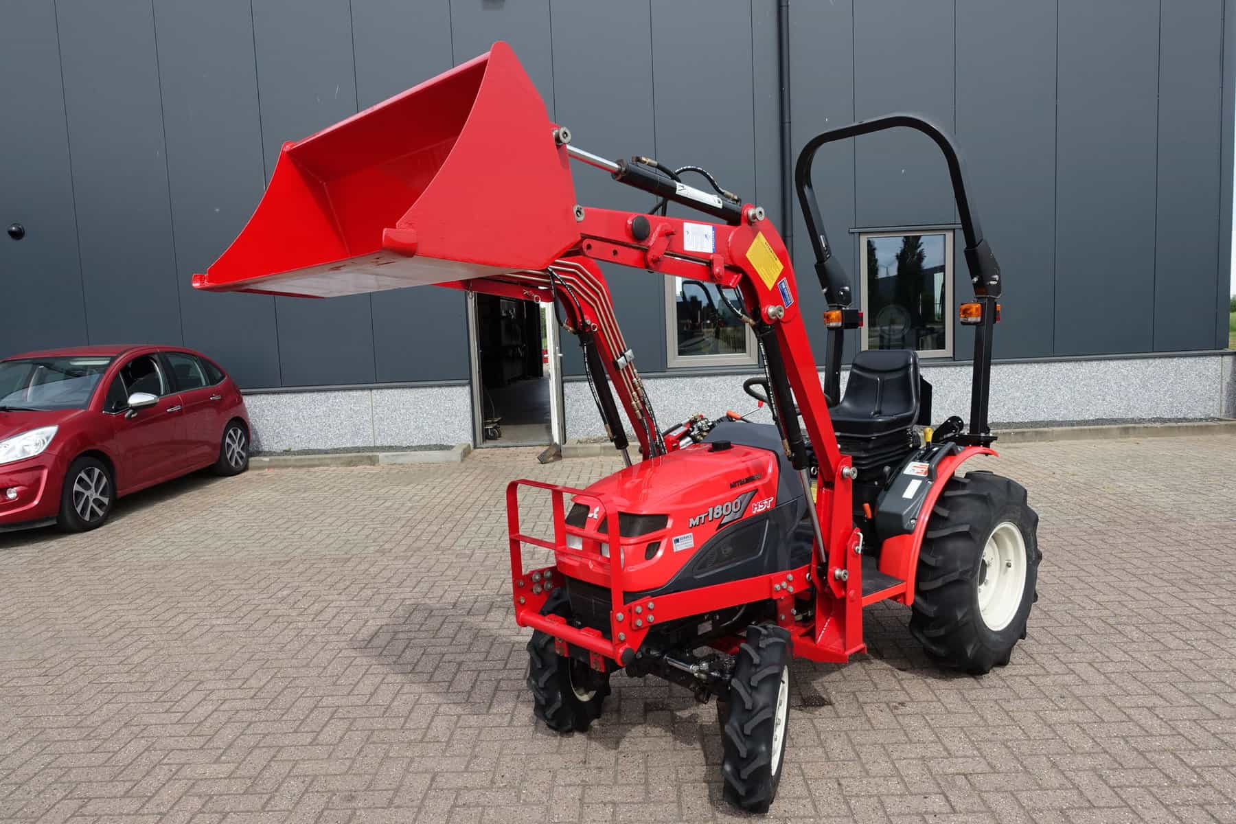 Mitsubishi MT1800 4wd HST - Afbeelding 3