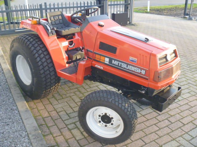 Mitsubishi MT20 4wd - Afbeelding 2
