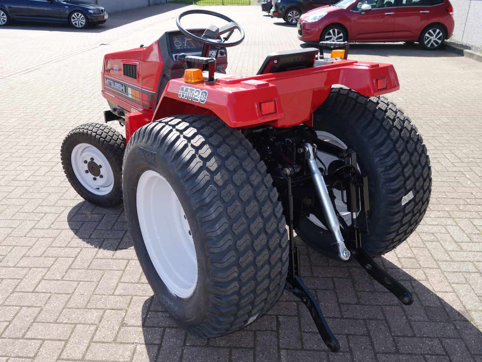 Mitsubishi MT20 4wd - Afbeelding 13