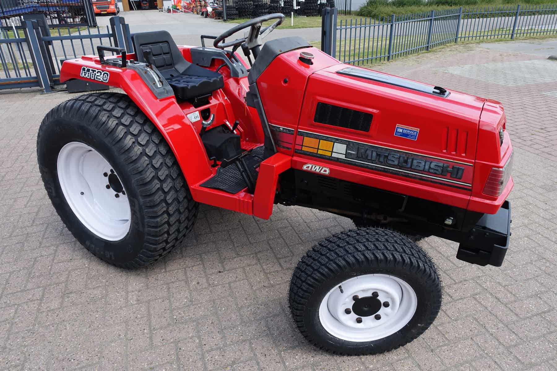 Mitsubishi MT20 4wd - Afbeelding 2