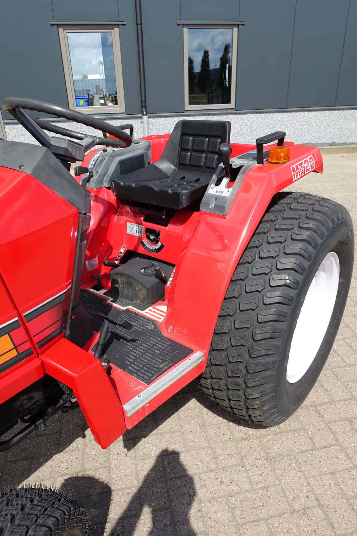 Mitsubishi MT20 4wd - Afbeelding 8