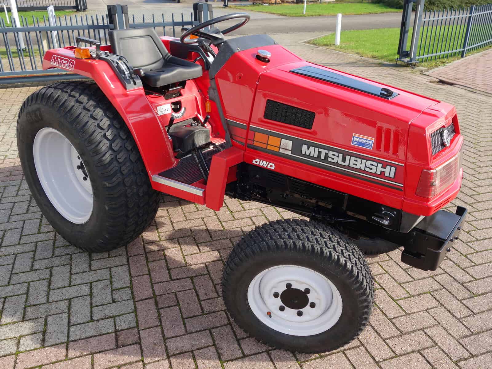 Mitsubishi MT20 4wd - Afbeelding 2