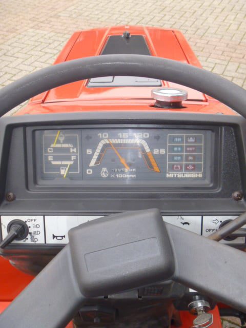 Mitsubishi MT20 4wd - Afbeelding 10