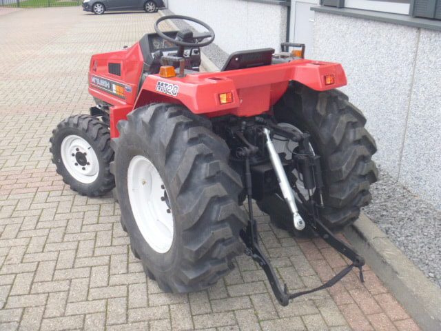 Mitsubishi MT20 4wd - Afbeelding 12