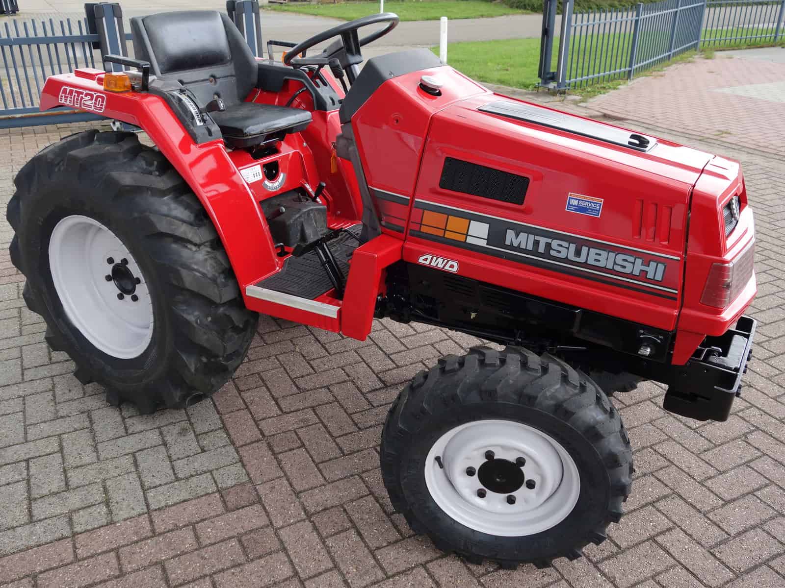 Mitsubishi MT20 4wd - Afbeelding 2