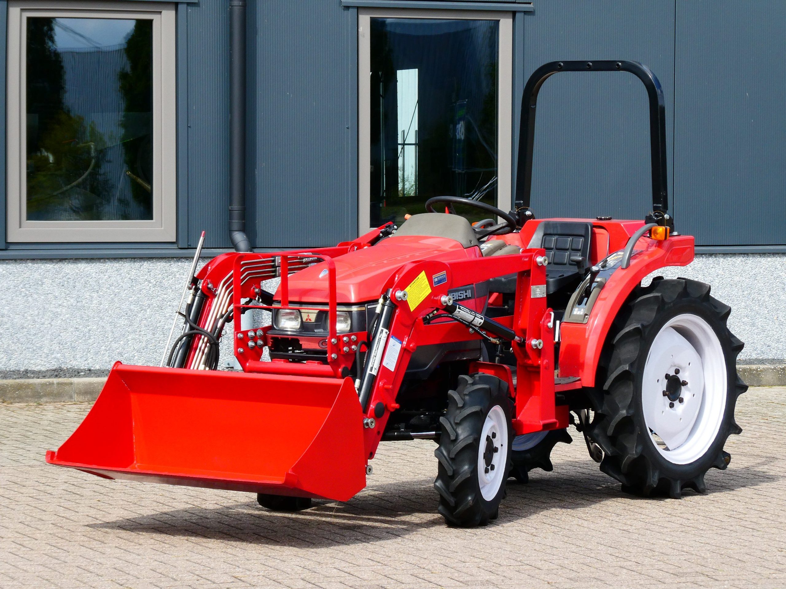 Mitsubishi MT200 4wd