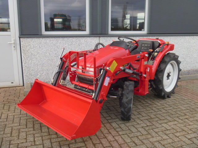 Mitsubishi MT205 4wd