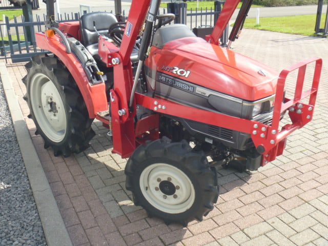 Mitsubishi MT201 4wd - Afbeelding 2