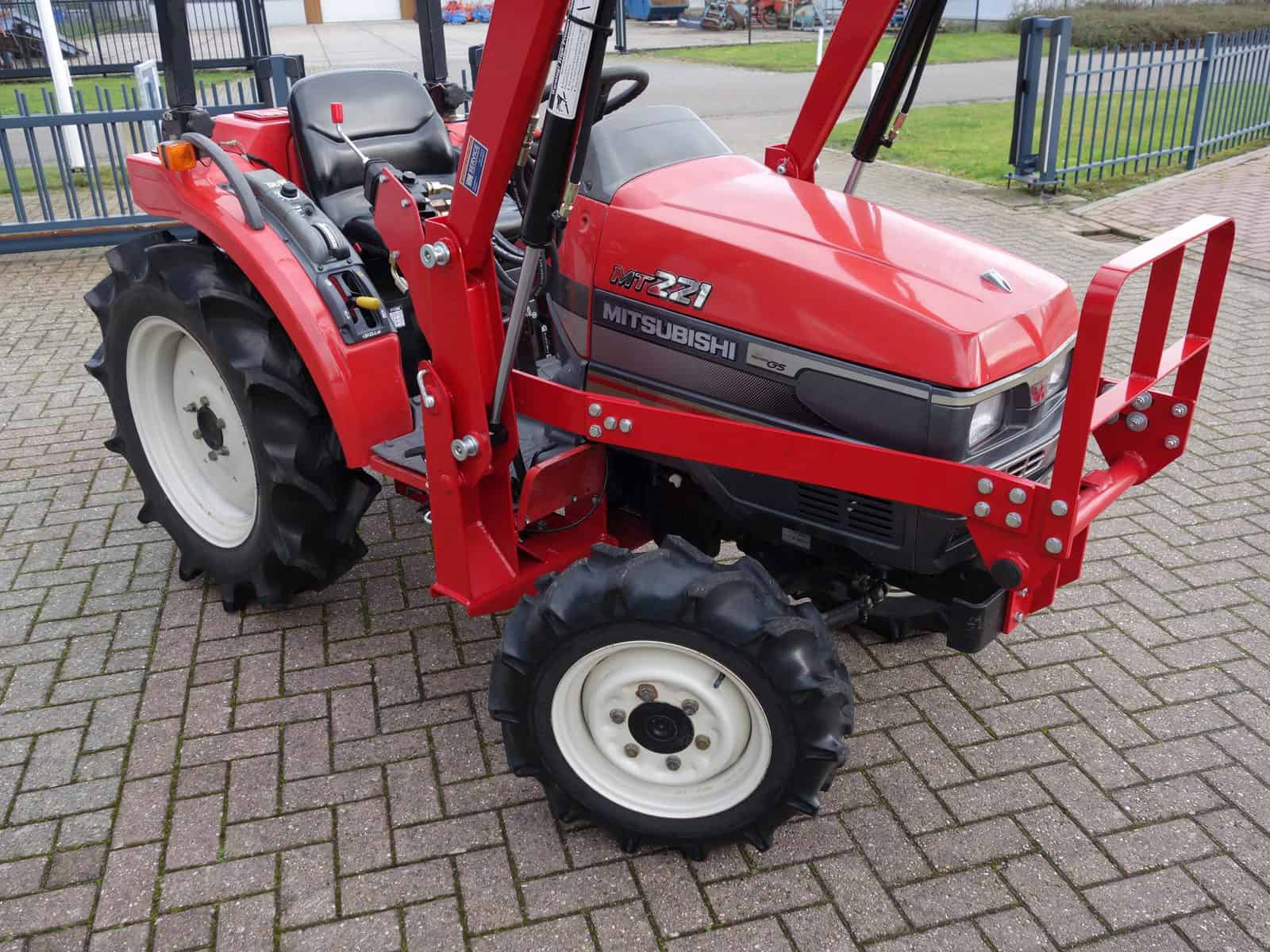 Mitsubishi MT221 4wd - Afbeelding 2